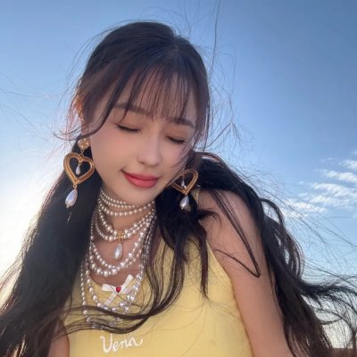 美国佬与他的后宫